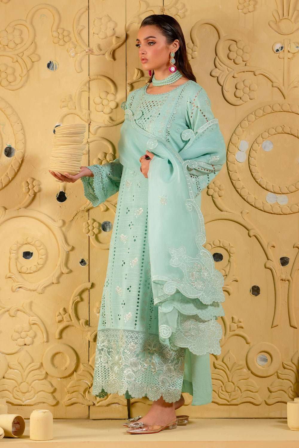 Nureh Exclusive Karandi Embroidered Collection
