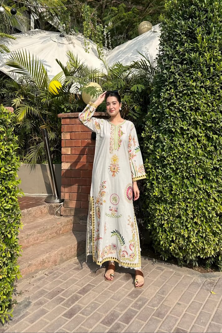 Zainab Embroidered Pret