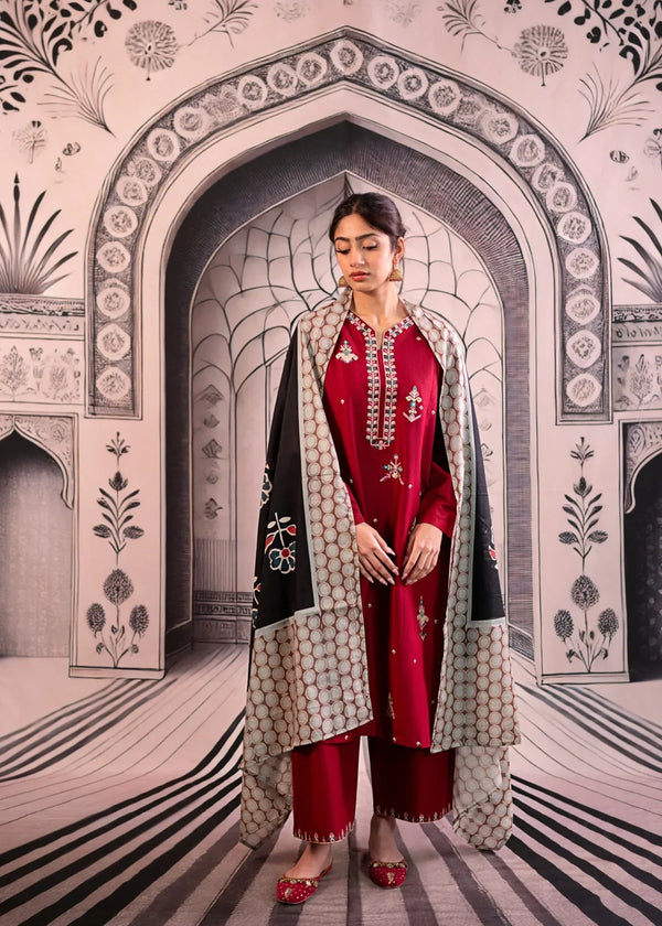 Urge Pret Embroidered Suit