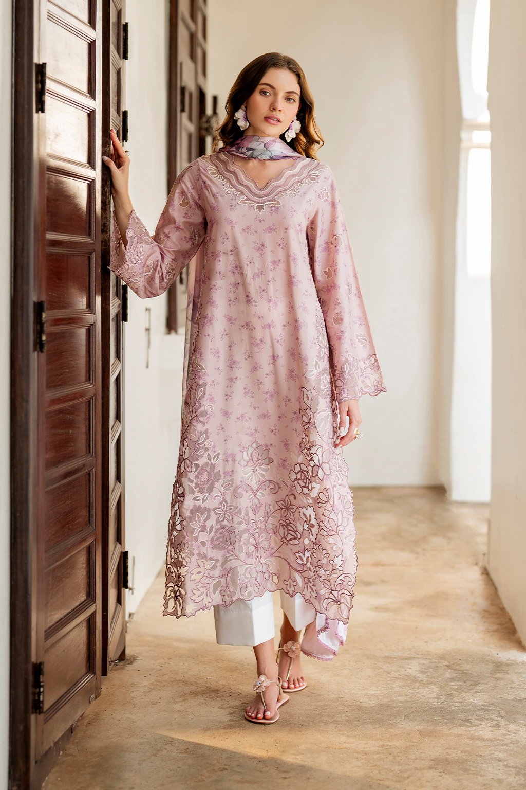 IZNIK Embroidered LAWN Suit