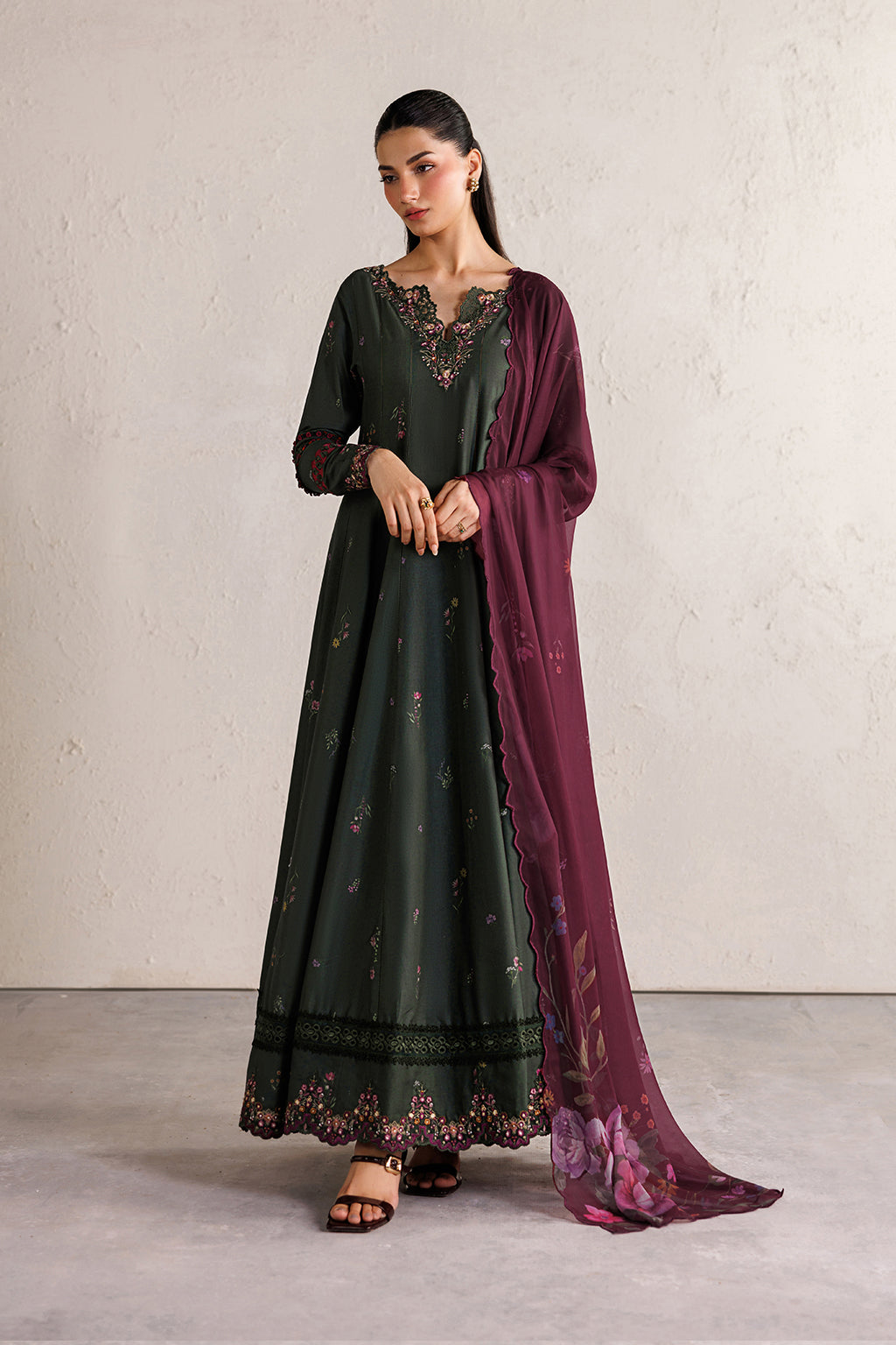 Iznik Embroidered Lawn Suit