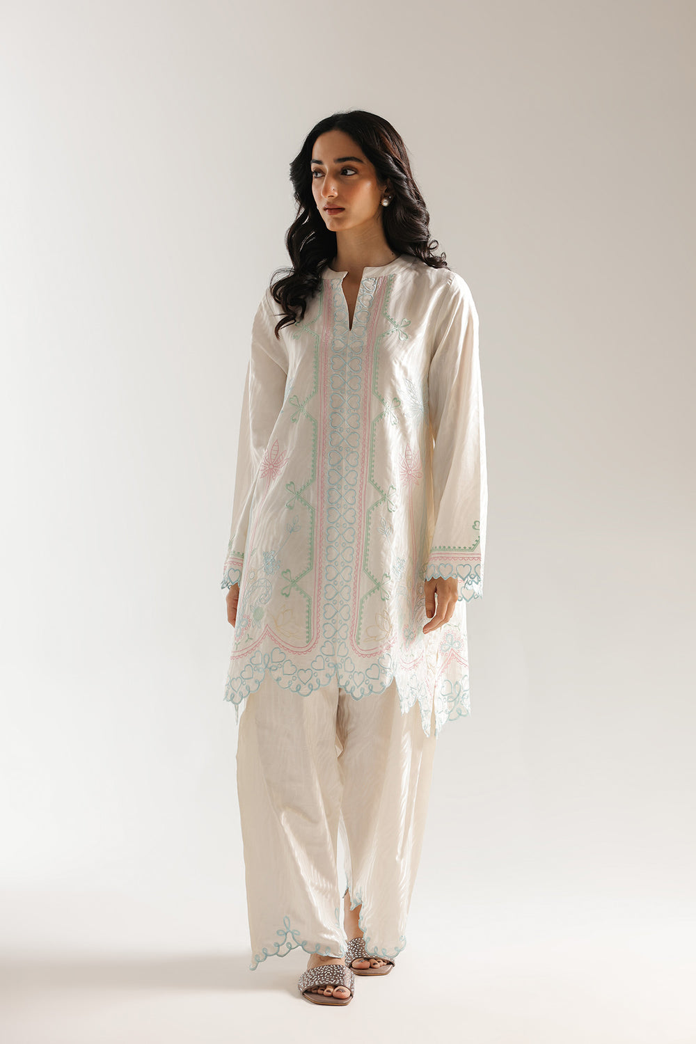 Ethnc Embroidered Co ord