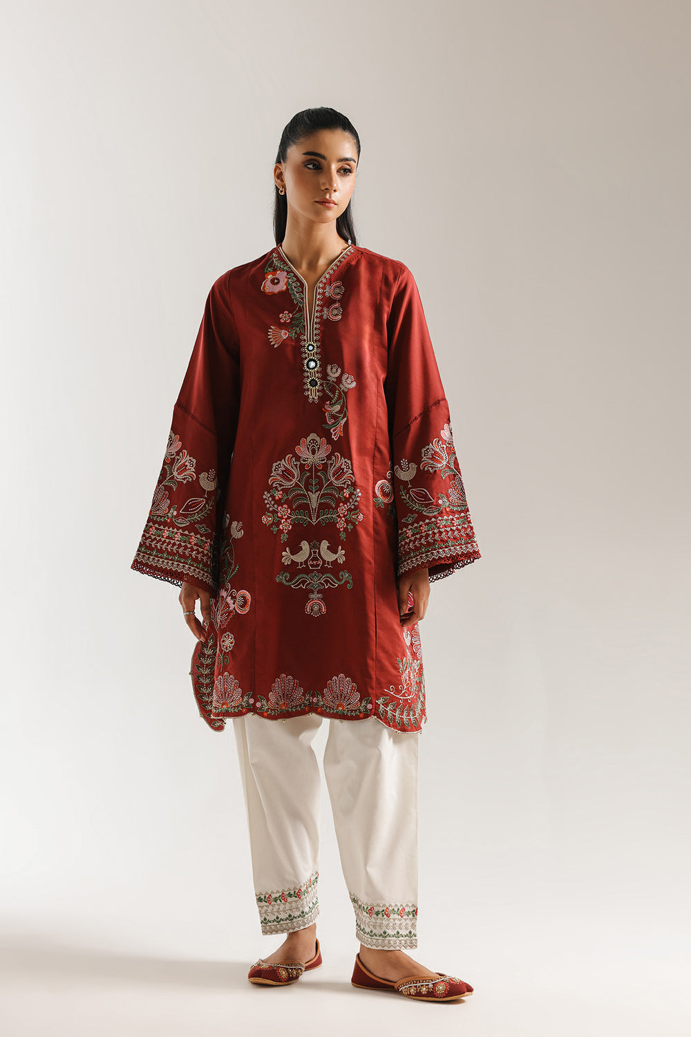 Ethnc Embroidered Co ord
