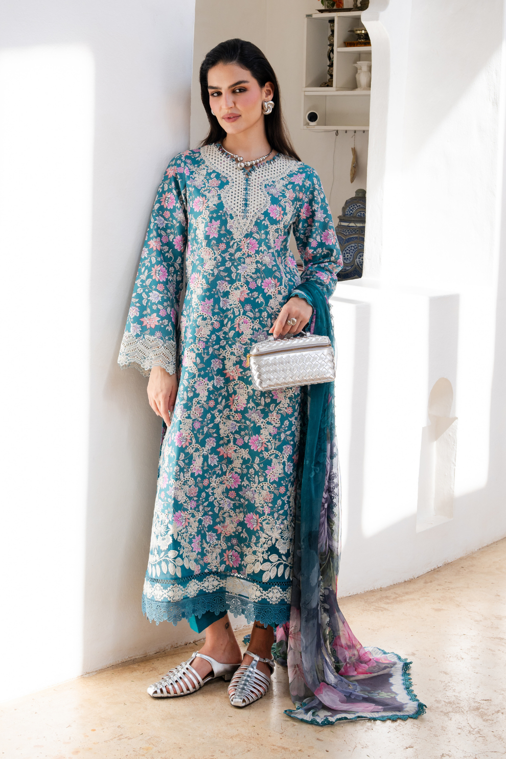 Aabyaan Shezlin Embroidered Lawn Suit