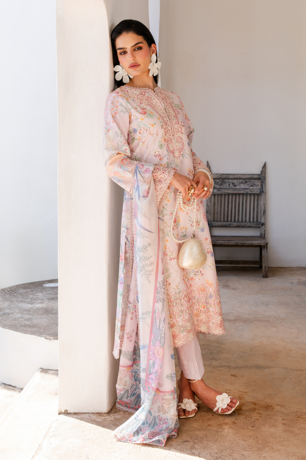 Aabyaan Shezlin Embroidered Lawn Suit