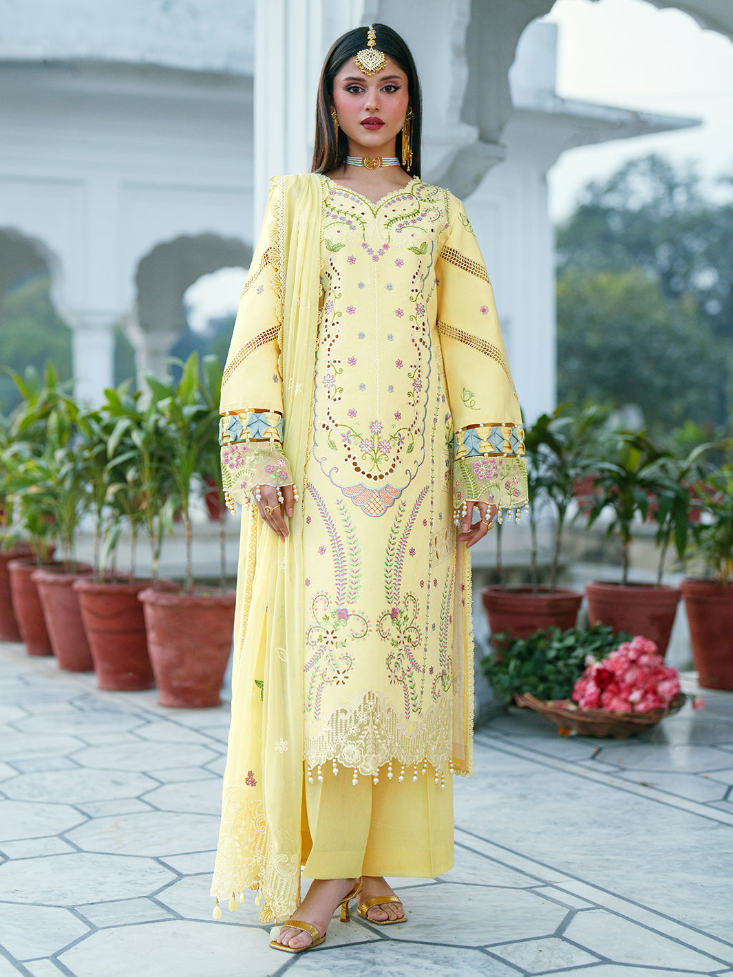 Mahnur Embroidered Lawn Suit