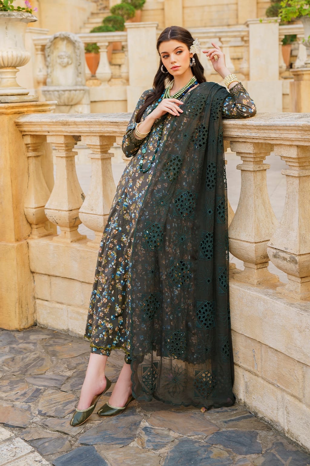IZNIK Embroidered LAWN