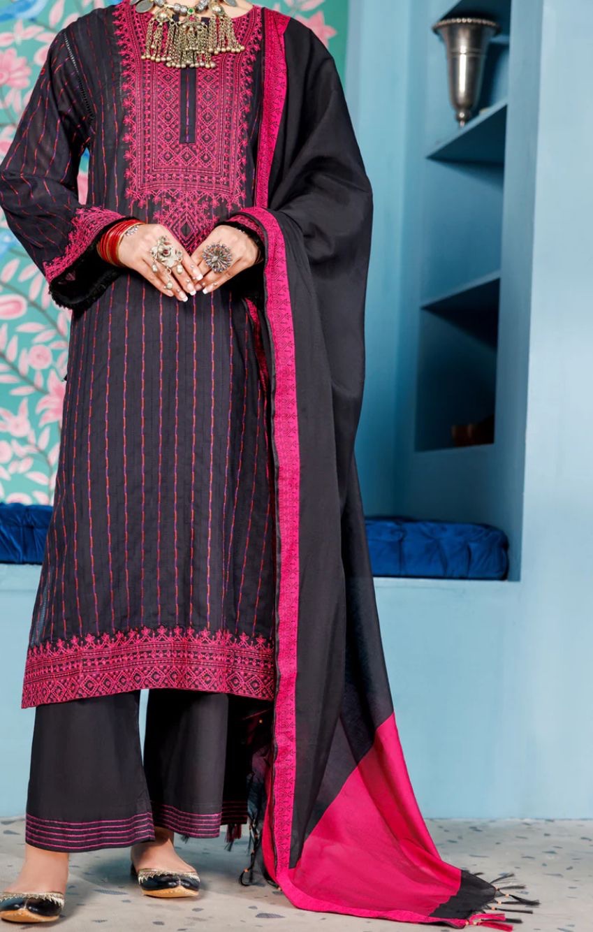 Almirah Pret Black lino kara Embroidered Suit.