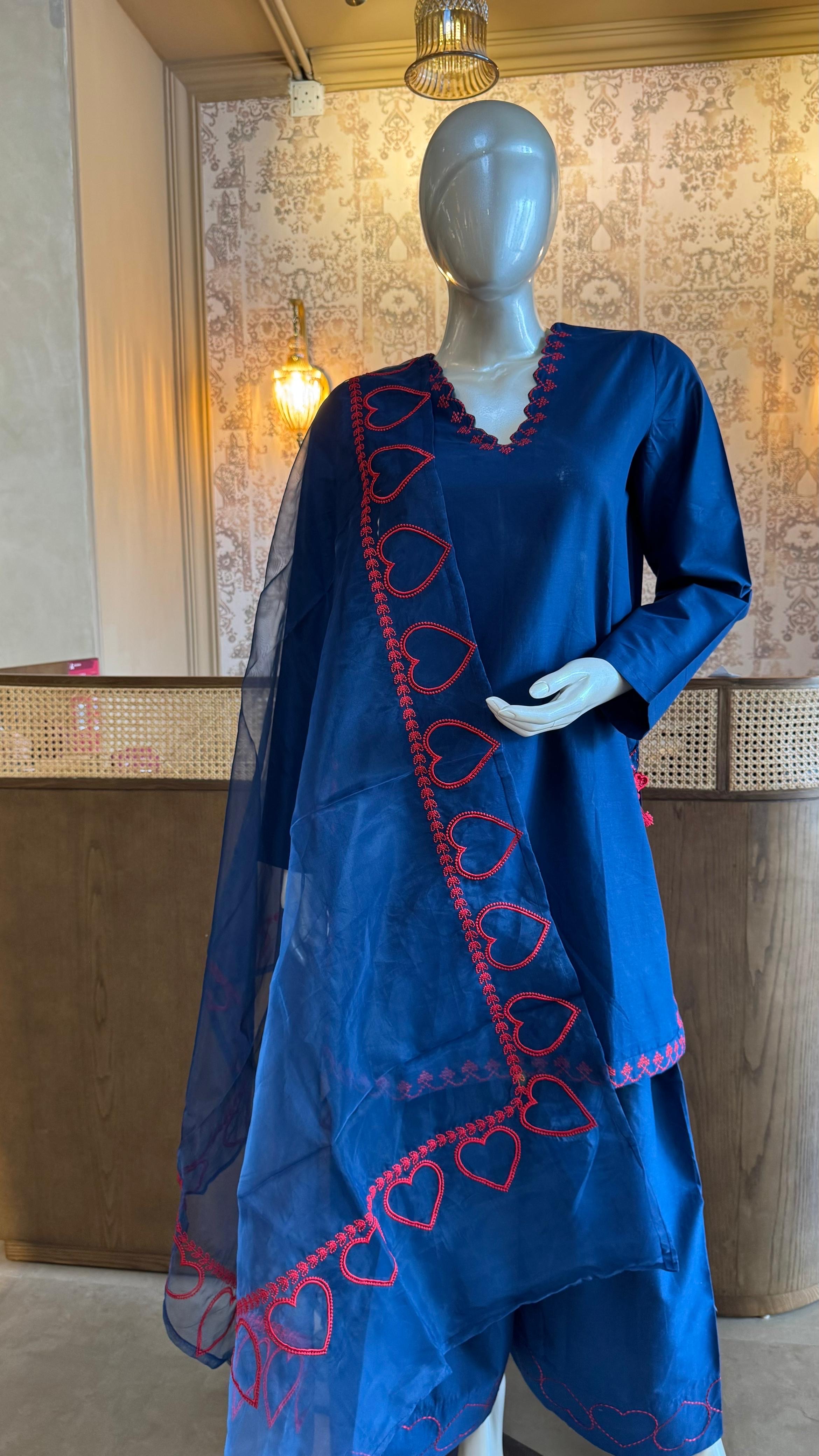 Dyot Embroidered Suit