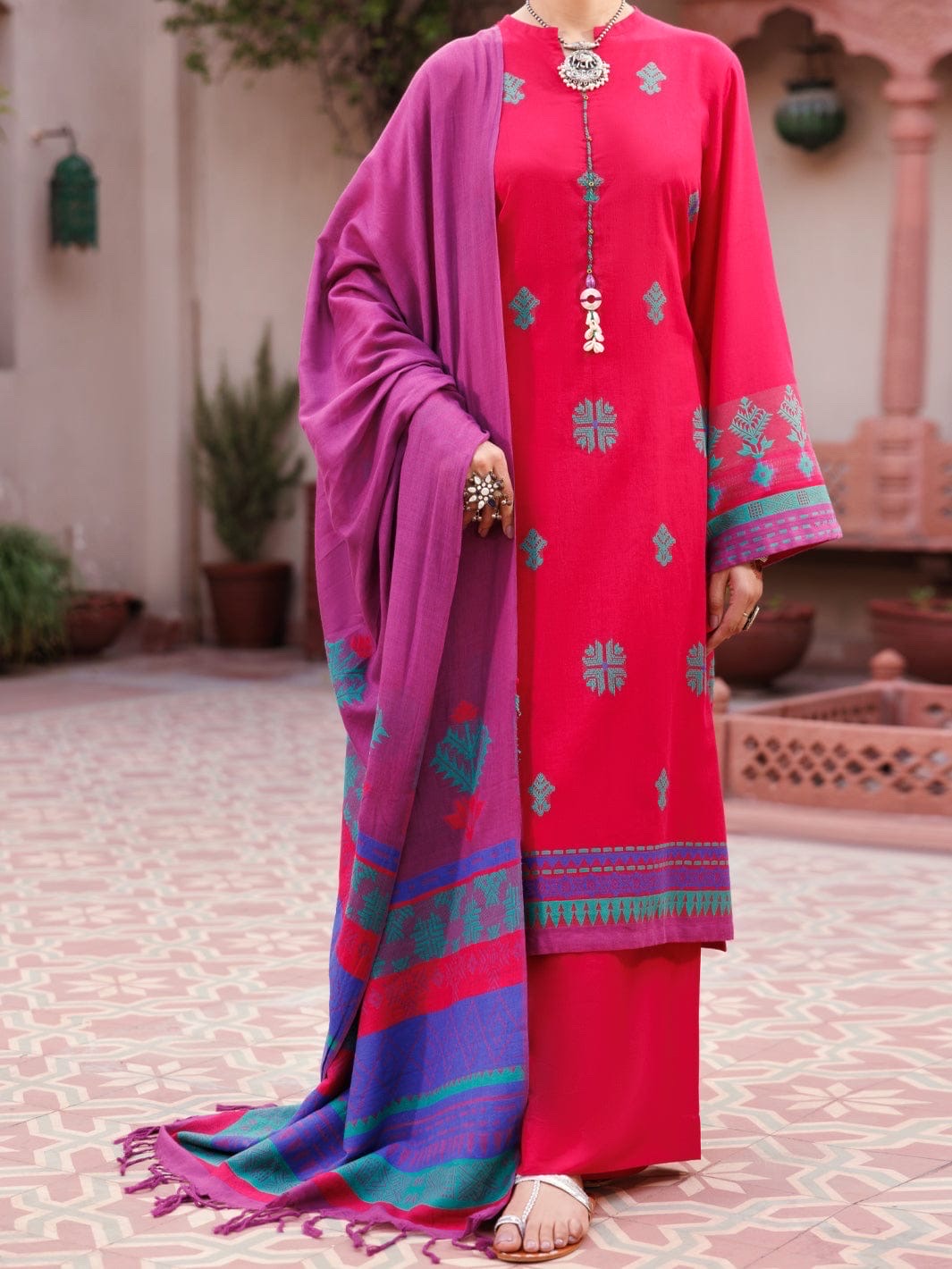 Almirah Yarn Dyed Suit