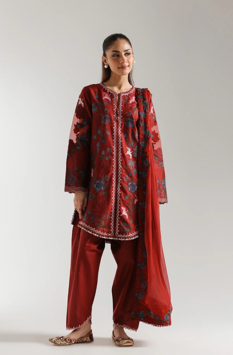 Ethnc Embroidered Pret