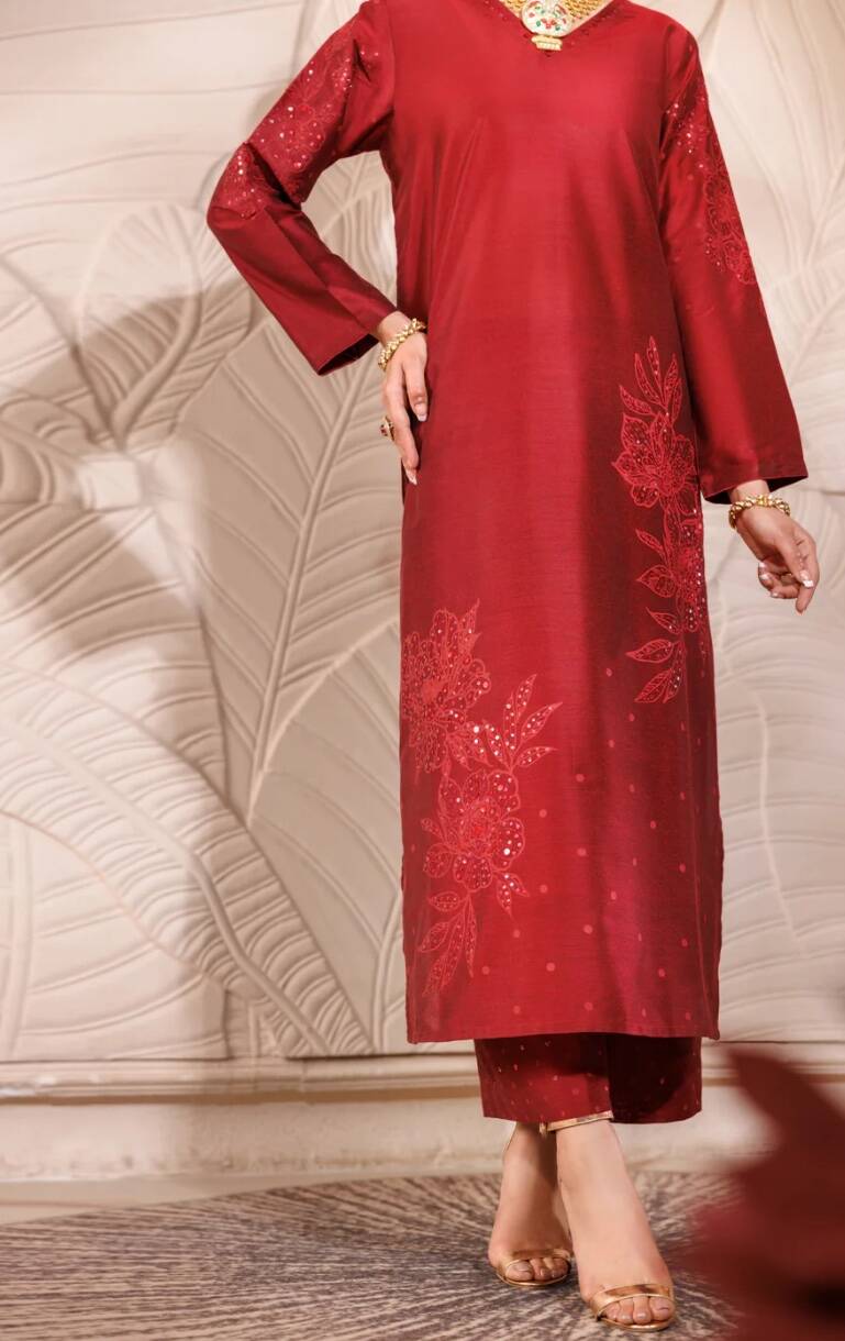 Almirah MAROON RAW SILK FORMAL